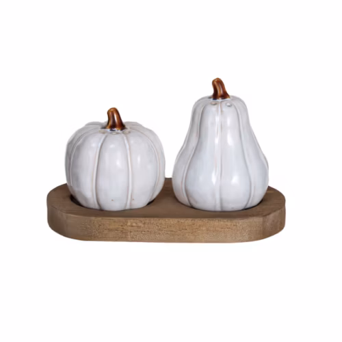ceramic pumpkin salt+pepper shakers
