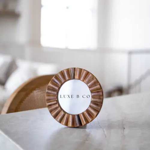 round cane photo frame